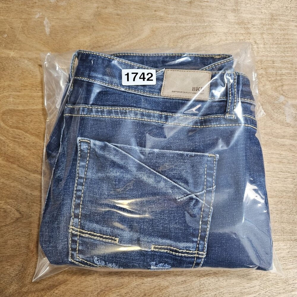 BKE Jeans Womens Gabby 31 Curvy High Rise Ankle Heavy Distressed Thick Stitching - Picture 16 of 16